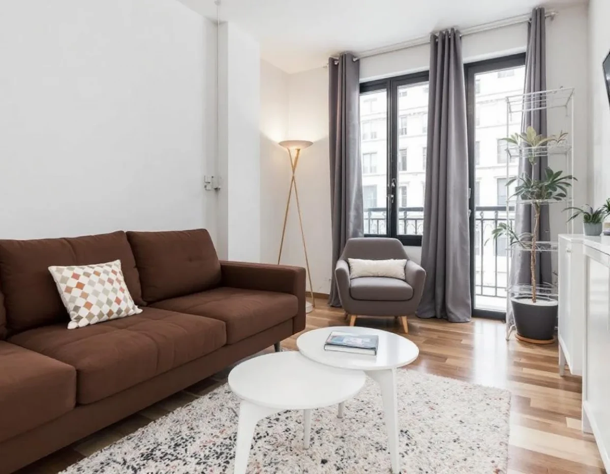 Guide Complet pour Estimer Votre Appartement en Ligne via une Agence Immobilière